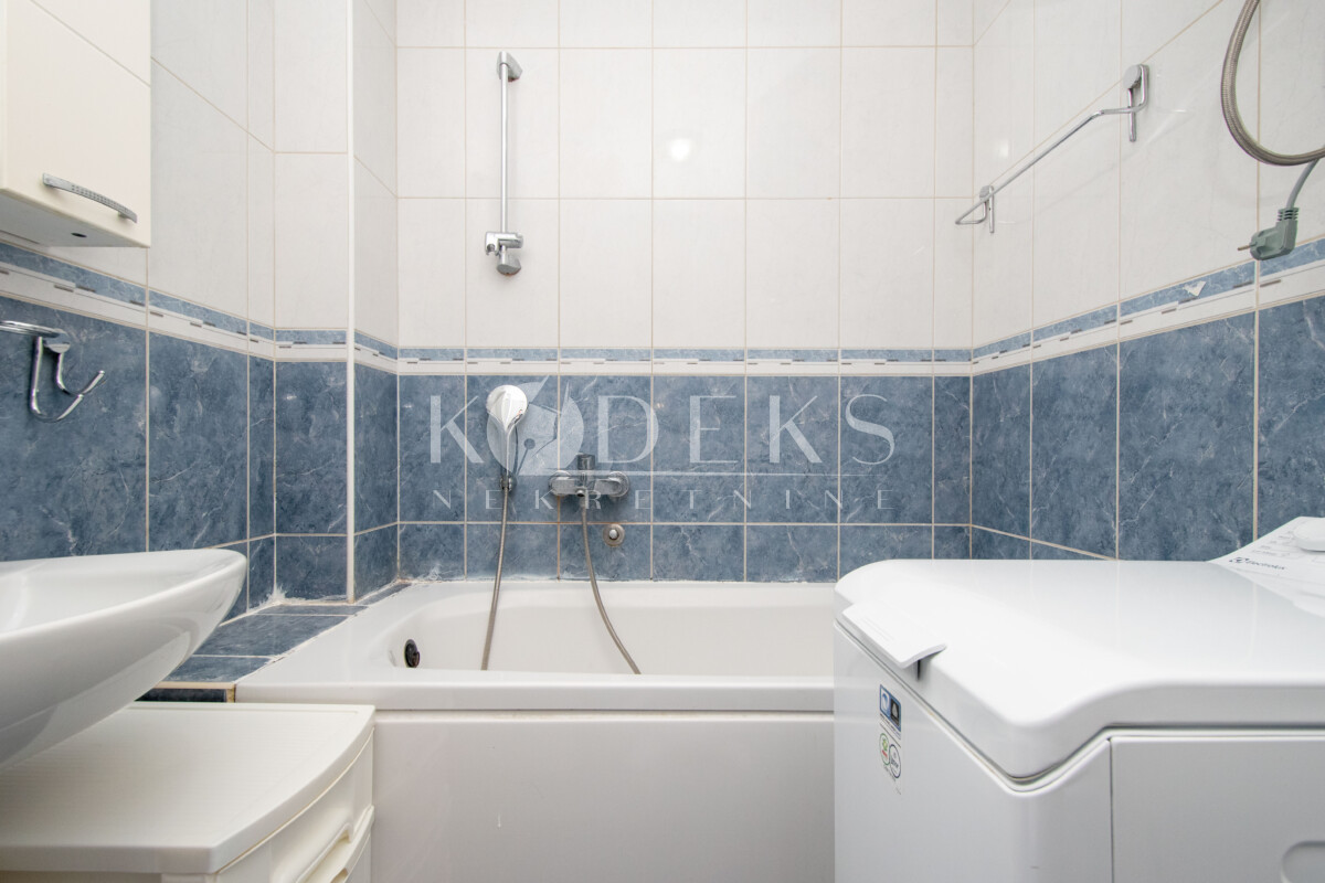 dvosoban stan izdavanje two bedroom apartment for rent blok 6 9 5 dalmatinska slovacka hulk teretana-9