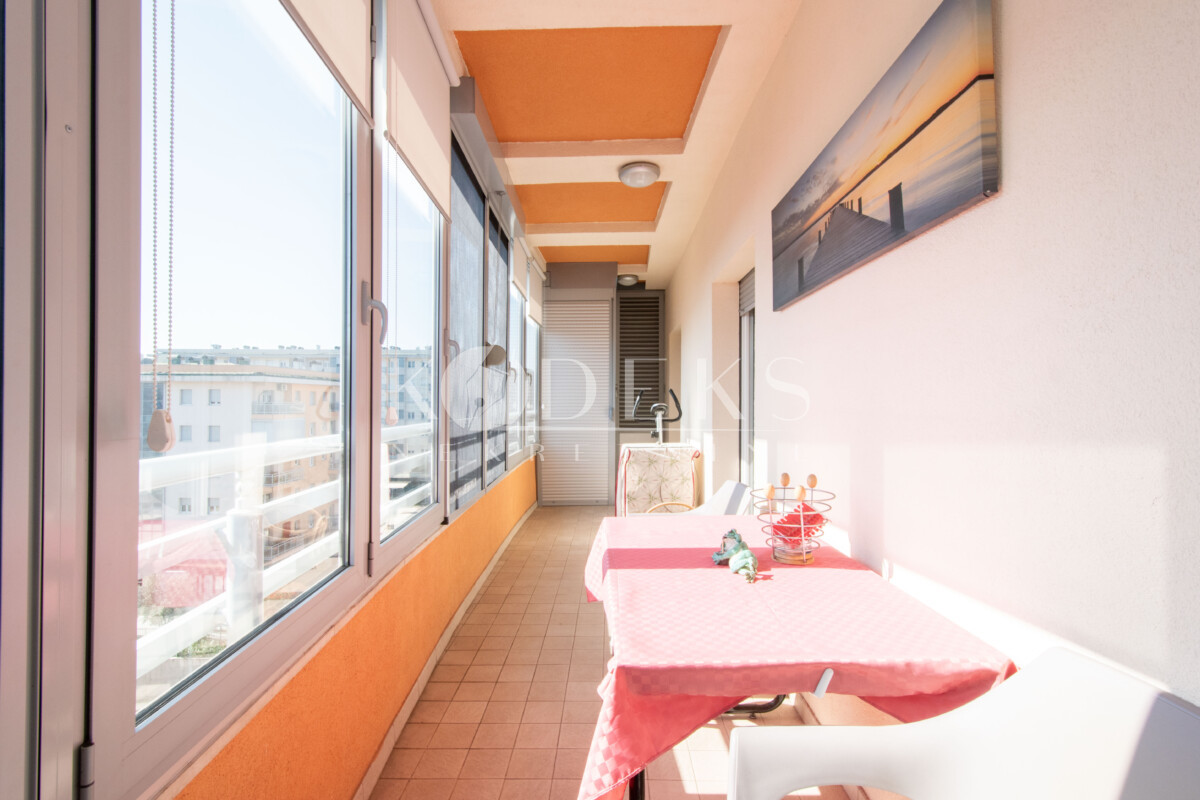 dvosoban stan izdavanje two bedroom apartment for rent city kvart master central point big fashion podgorica-13