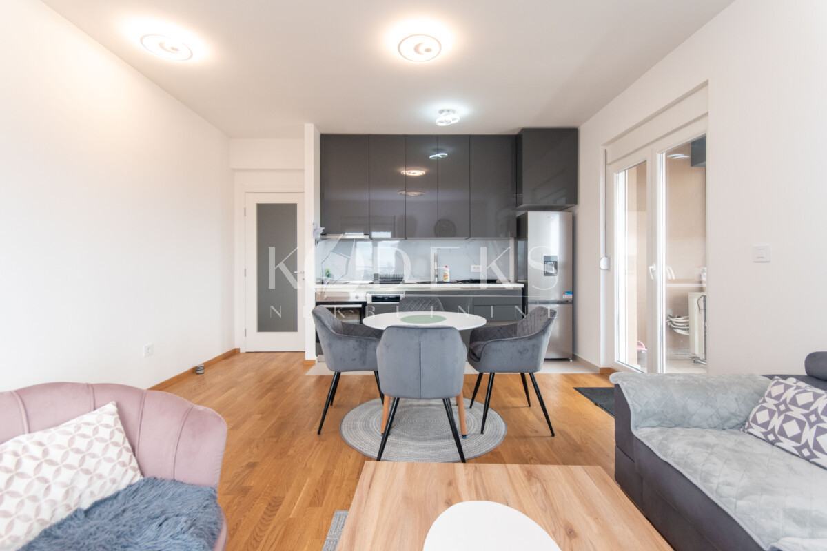 dvosoban stan izdavanje two bedroom apartment for rent podgorica stari aerodrom-2