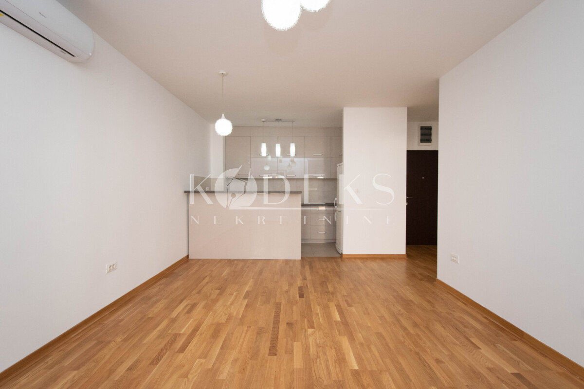 dvosoban stan izdavanje two bedroom apartment for rent zagoric podgorica siti kej city protokol-2