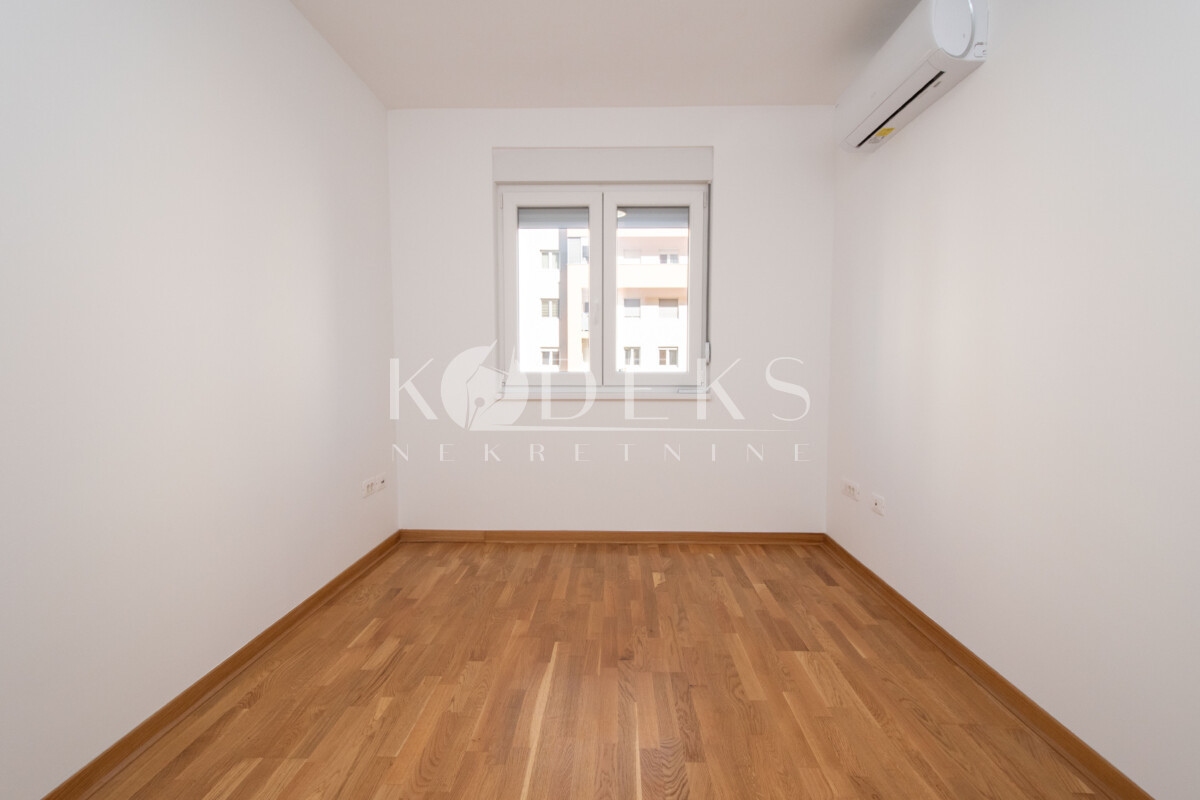 dvosoban stan izdavanje two bedroom apartment for rent zagoric podgorica siti kej city protokol-6