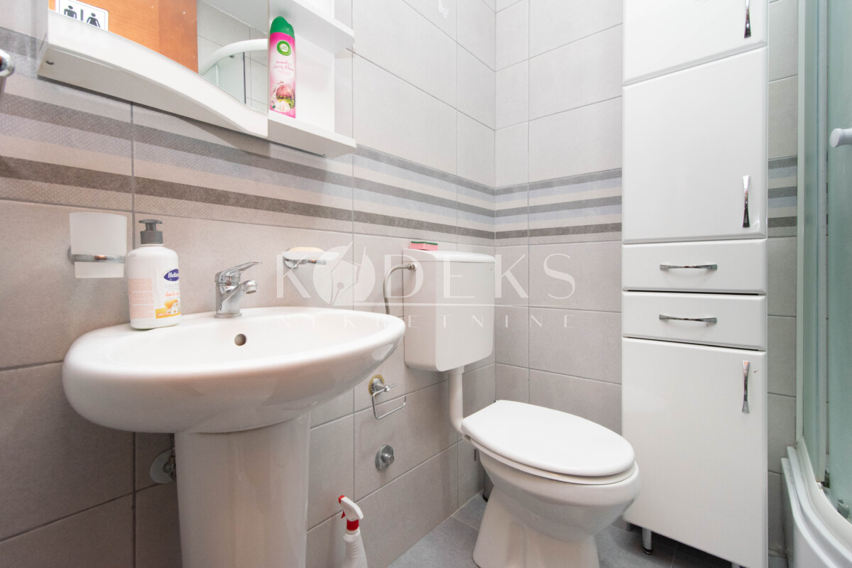 izdavanje garsonjera studio apartment for rent podgorica tuski put zabjelo stanka radonjica big fitness-6