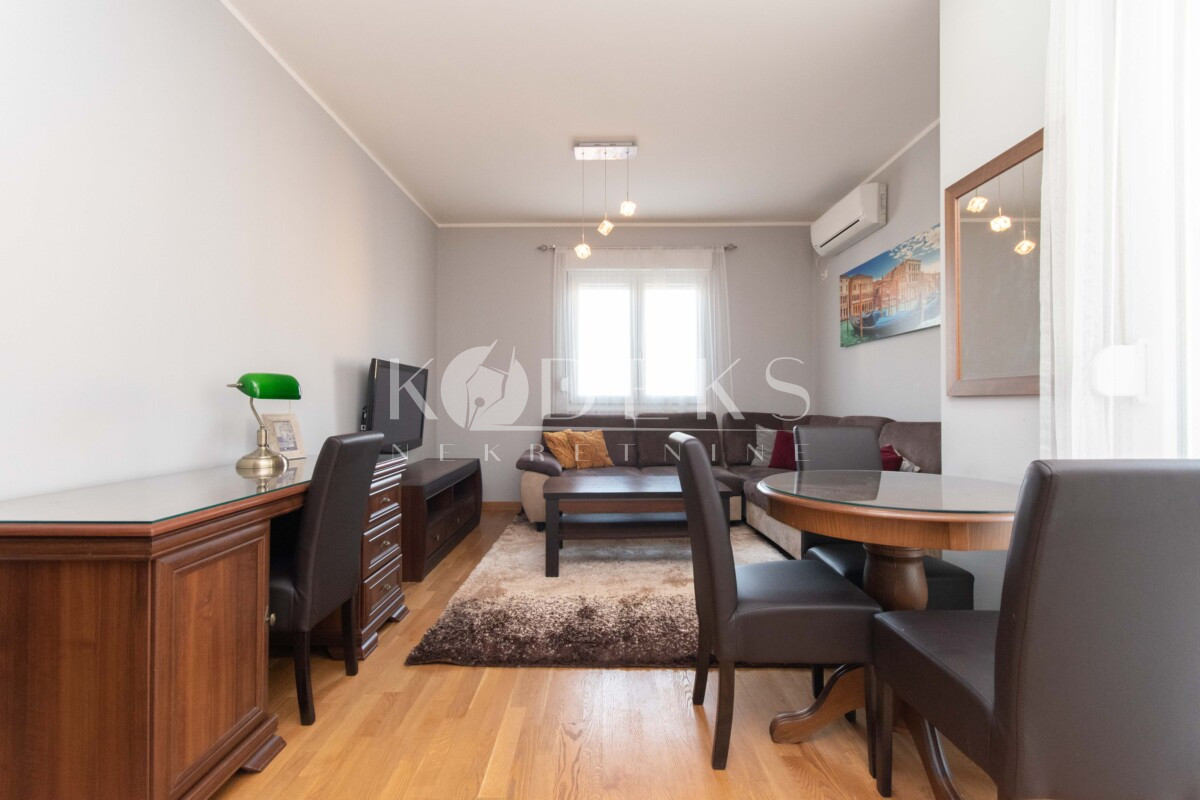 jednosoban stan izdavanje city kvart one bedroom apartment for rent studio two three lux real estate home (1)