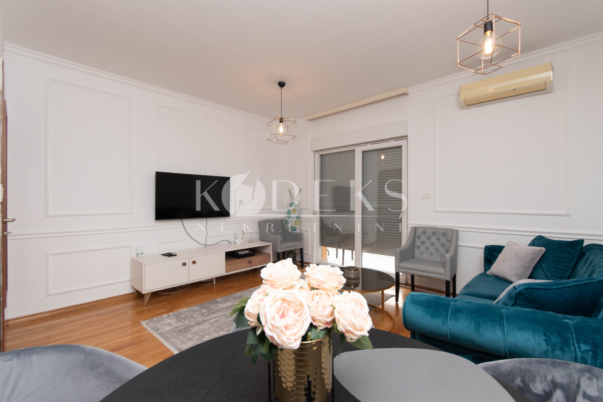 jednosoban stan izdavanje city kvart podgorica one bedroom apartment for rent big fashion central point master new city (2)