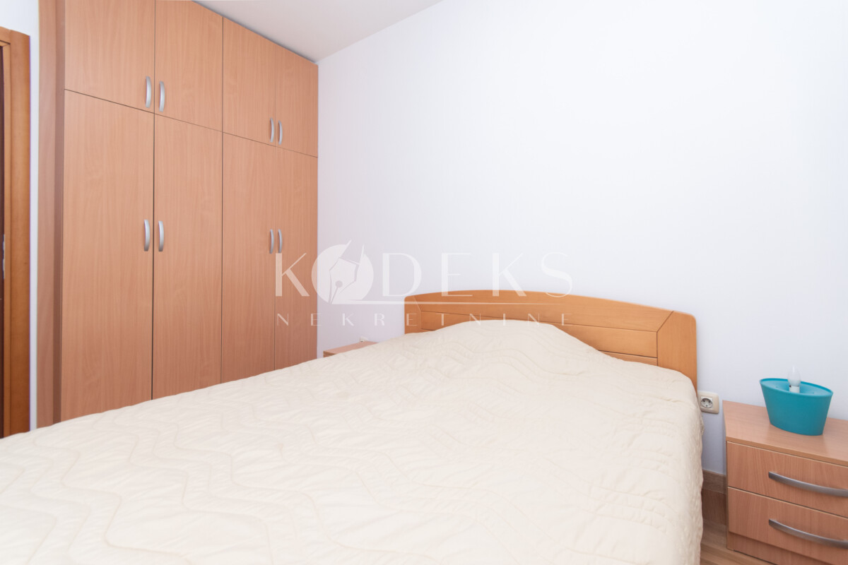 jednosoban stan izdavanje one bedroom apartment for rent stari aerodrom podgorica arenda studio garsonjera dvosoban trosoban two (6)
