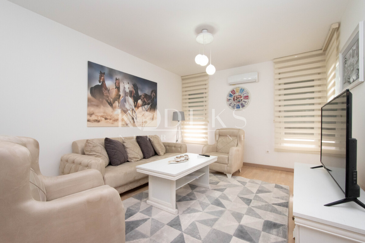 jednosoban stan izdavanje one bedroom apartment for rent zabjelo-1