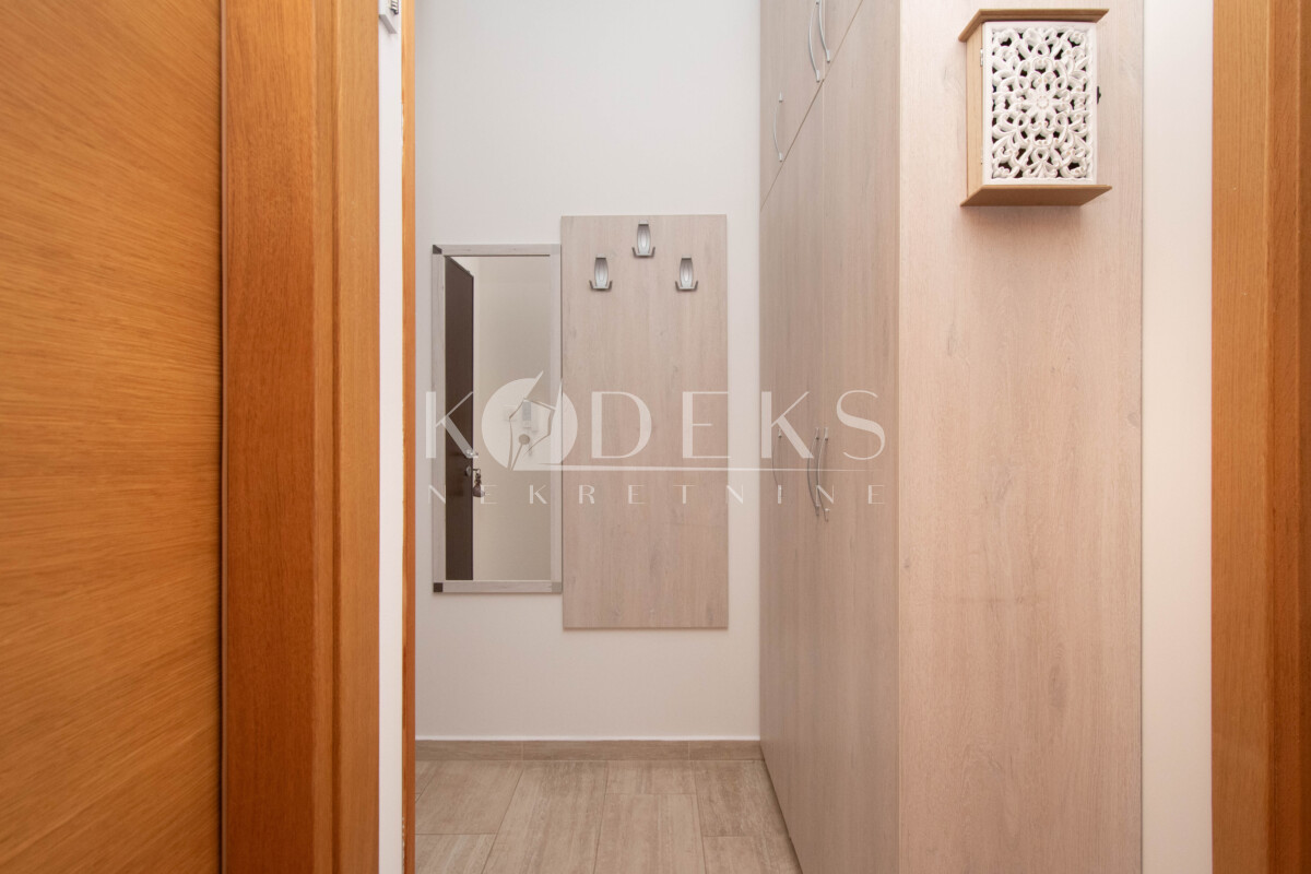 jednosoban stan izdvanje one bedroom apartment for rent for sale prodaja Ljubovic zabjelo-10