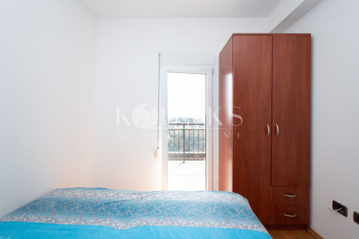 trosoban stan izdavanje three bedroom apartment for rent 1. maj city kvart central point-10
