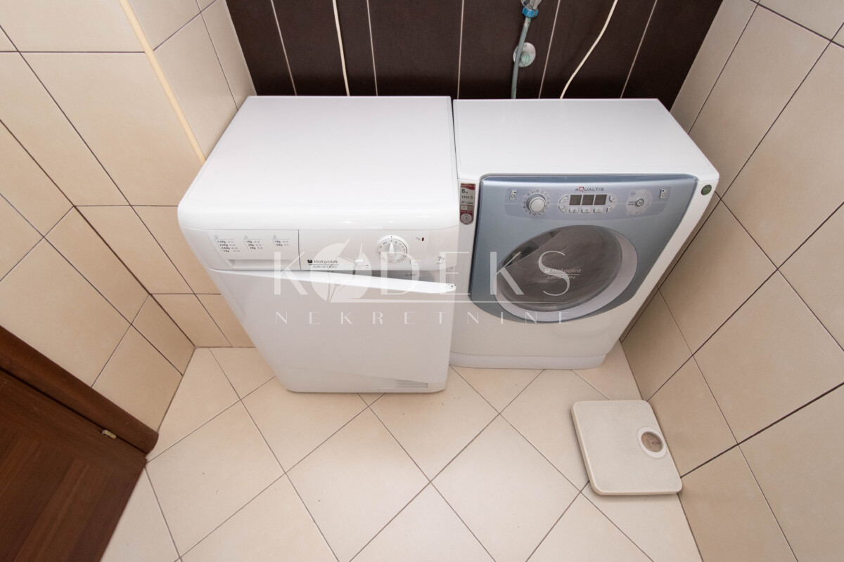 trosoban stan izdvanje city kvart master big fashion central point three bedroom apartment for rent podgorica-14
