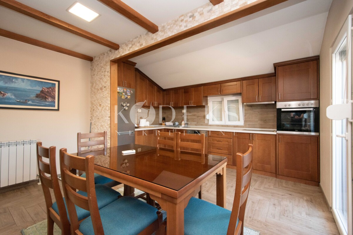 trosoban stan izdvanje masline skopska ulica three bedroom apartment for rent podgorica-4