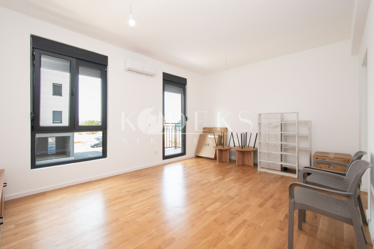 dvosoban stan izdavanje prodaja tolosi posh residence two bedroom apartment for rent podgorica for sale-1