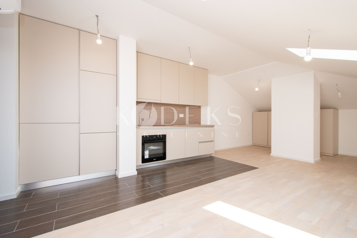 garsonjera izdavanje prodaja tolosi posh residence studio apartment for rent podgorica for sale-2