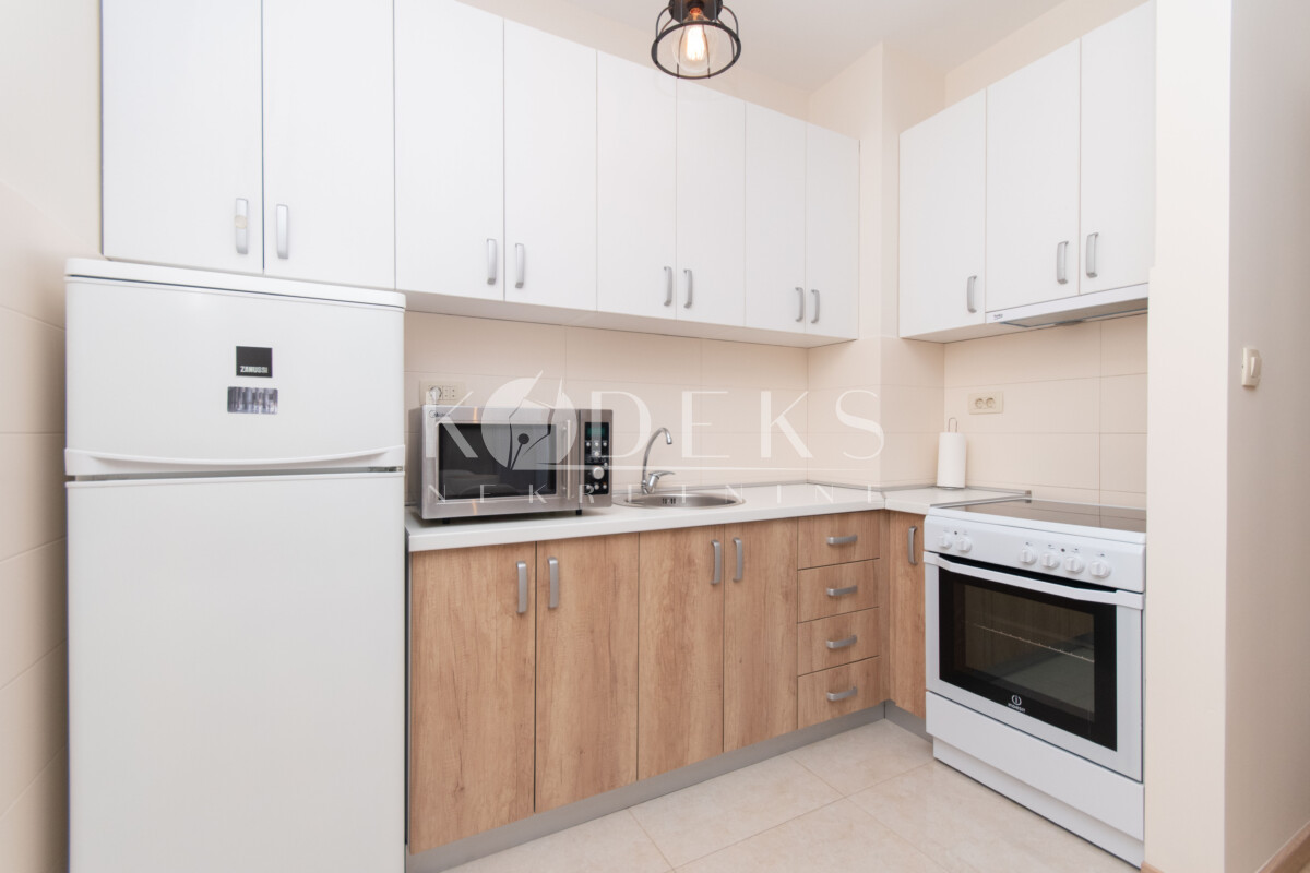 jednosoban stan izdavanje city kvart master central point podgorica big fashion one bedroom apartment montenegro studio two thre (5)