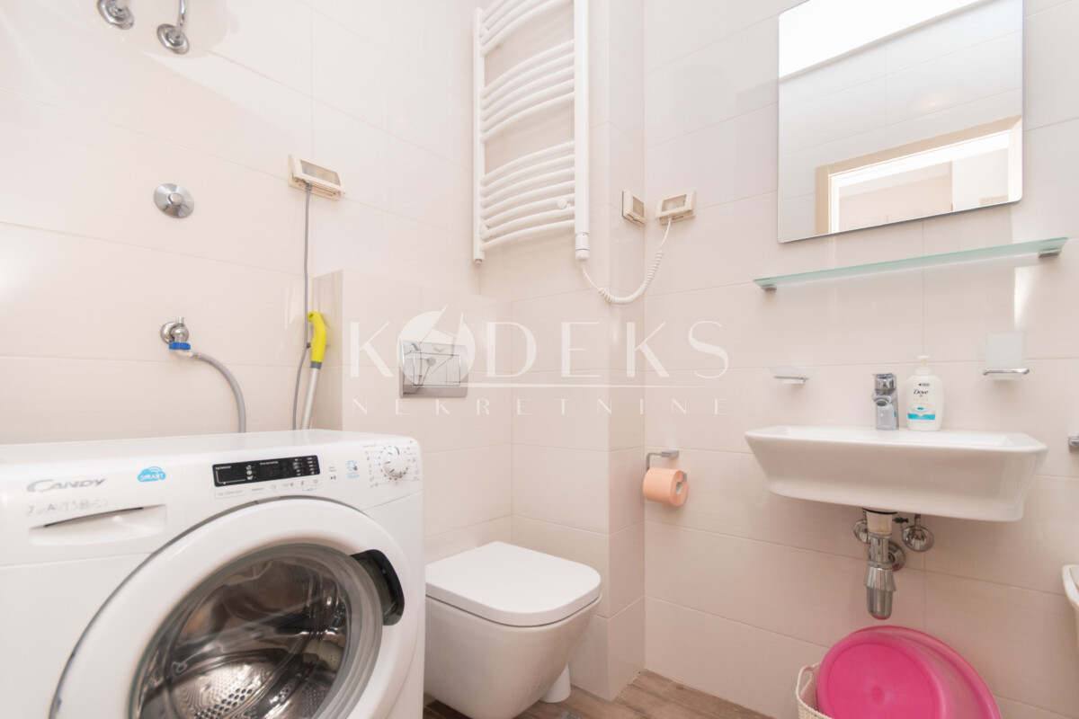 jednosoban stan izdavanje city kvart master central point podgorica big fashion one bedroom apartment montenegro studio two thre (7)