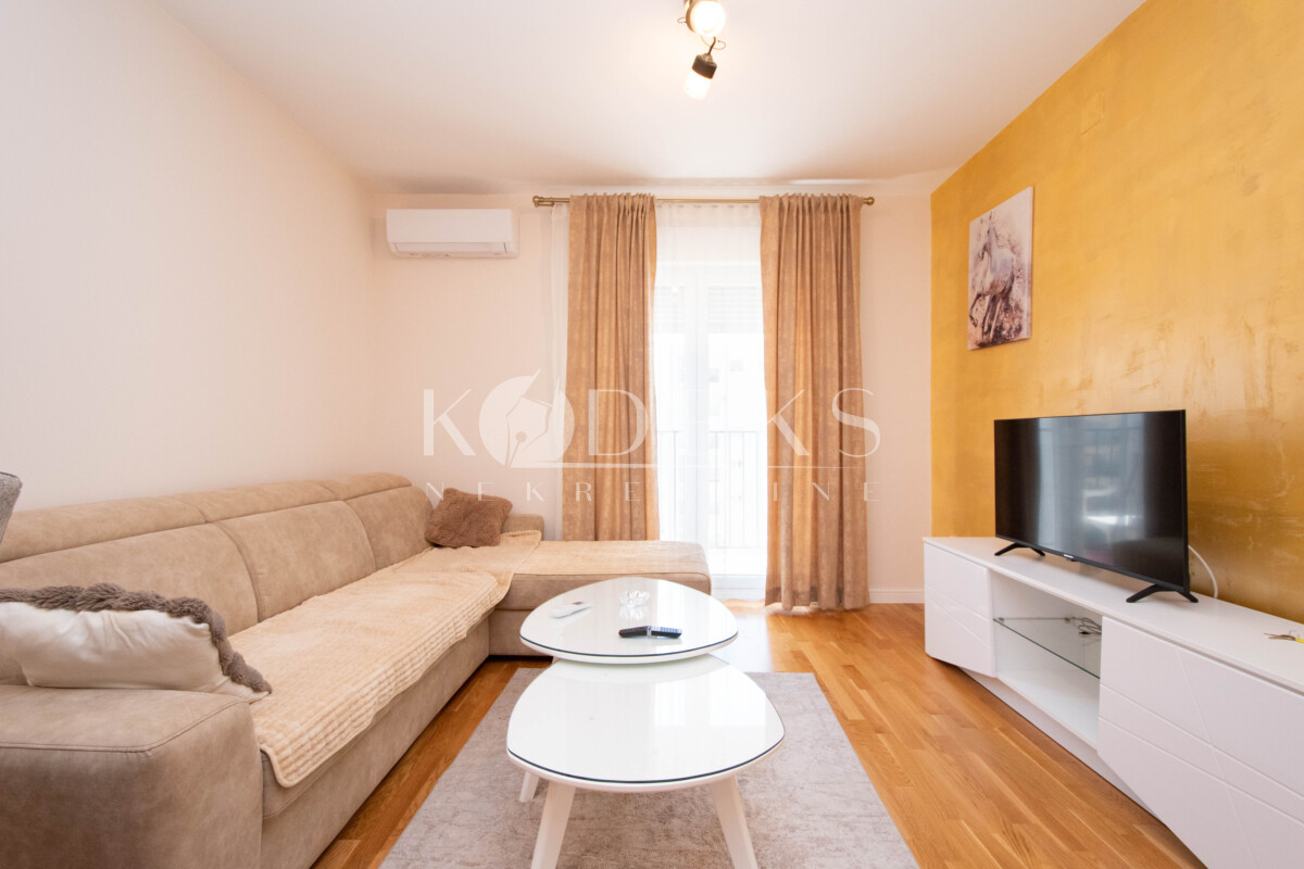 jednosoban stan izdavanje one bedroom apartment for rent podgorica zabjelo-1