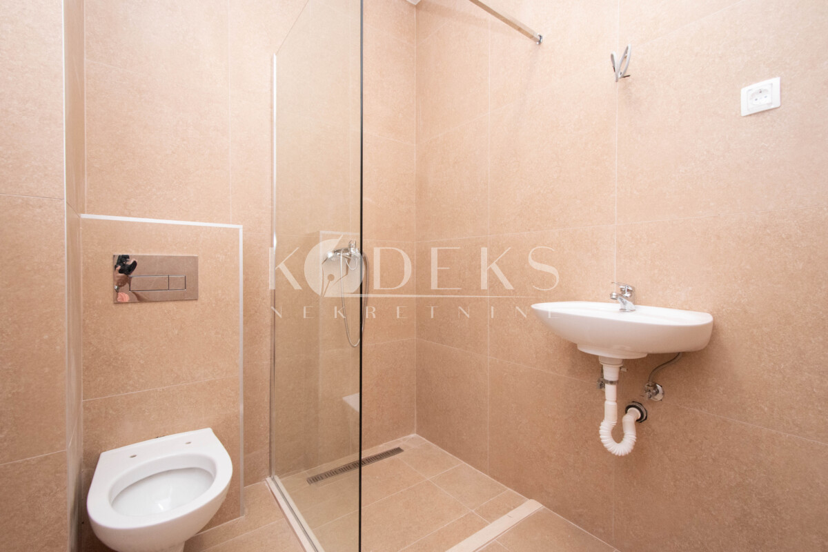 jednosoban stan izdavanje prodaja tolosi posh residence one bedroom apartment for rent podgorica for sale-4
