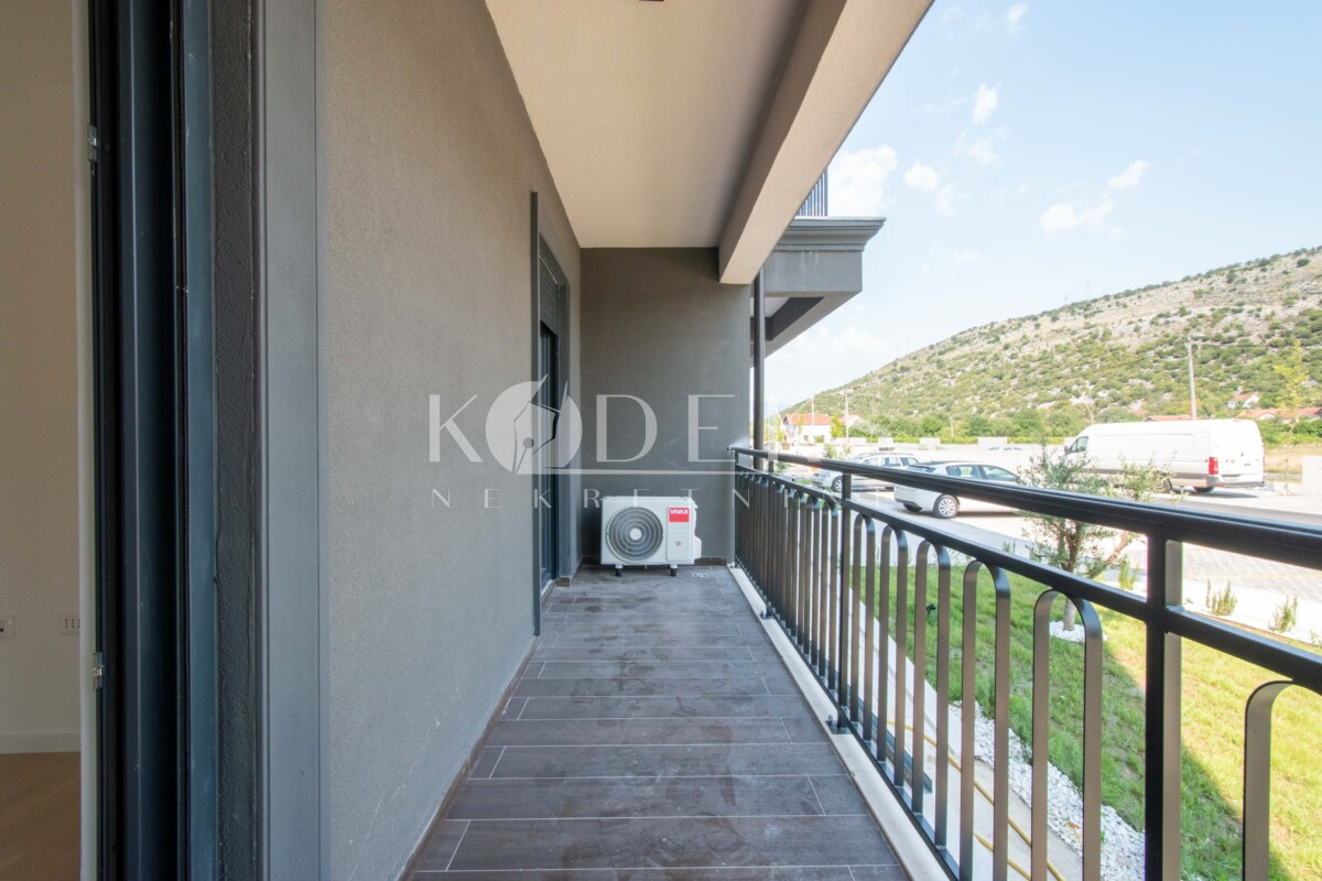 jednosoban stan izdavanje prodaja tolosi posh residence one bedroom apartment for rent podgorica for sale-6
