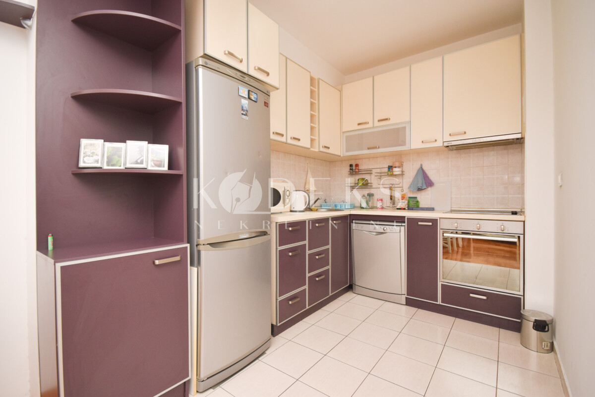 jednosoban stan city kvart izdavanje one bedroom apartment for rent аренда квартира черногори (4)