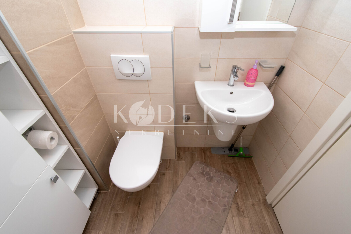 jednosoban stan izdavanje one bedroom apartment for rent podgorica city kej-7