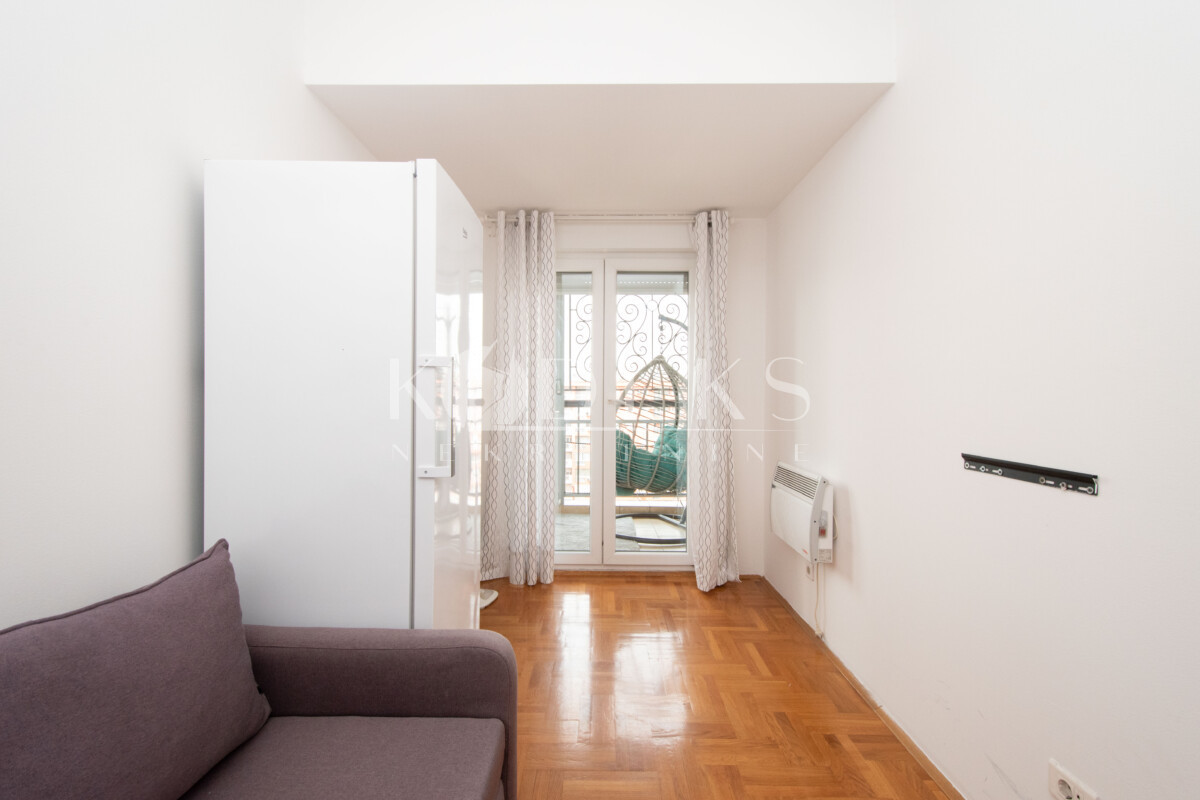 trosoban stan izdavanje three bedroom apartment for rent podgorica city kvart big fashion master central point-10
