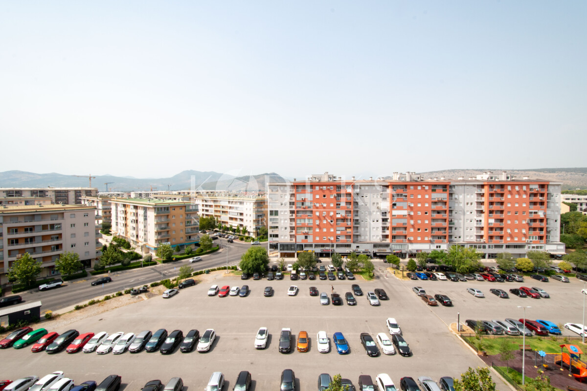 trosoban stan izdavanje three bedroom apartment for rent podgorica city kvart big fashion master central point-16