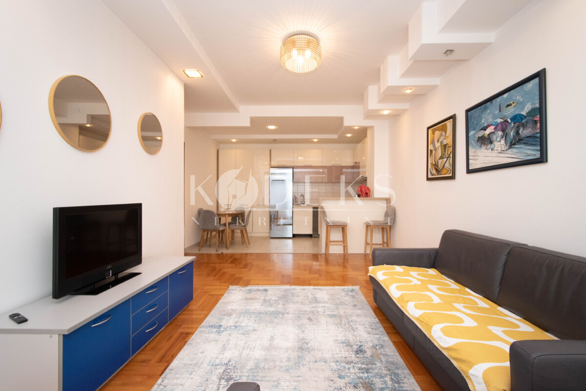 trosoban stan izdavanje three bedroom apartment for rent podgorica city kvart big fashion master central point-2