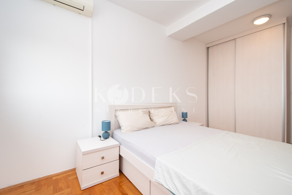 trosoban stan izdavanje three bedroom apartment for rent podgorica city kvart big fashion master central point-5