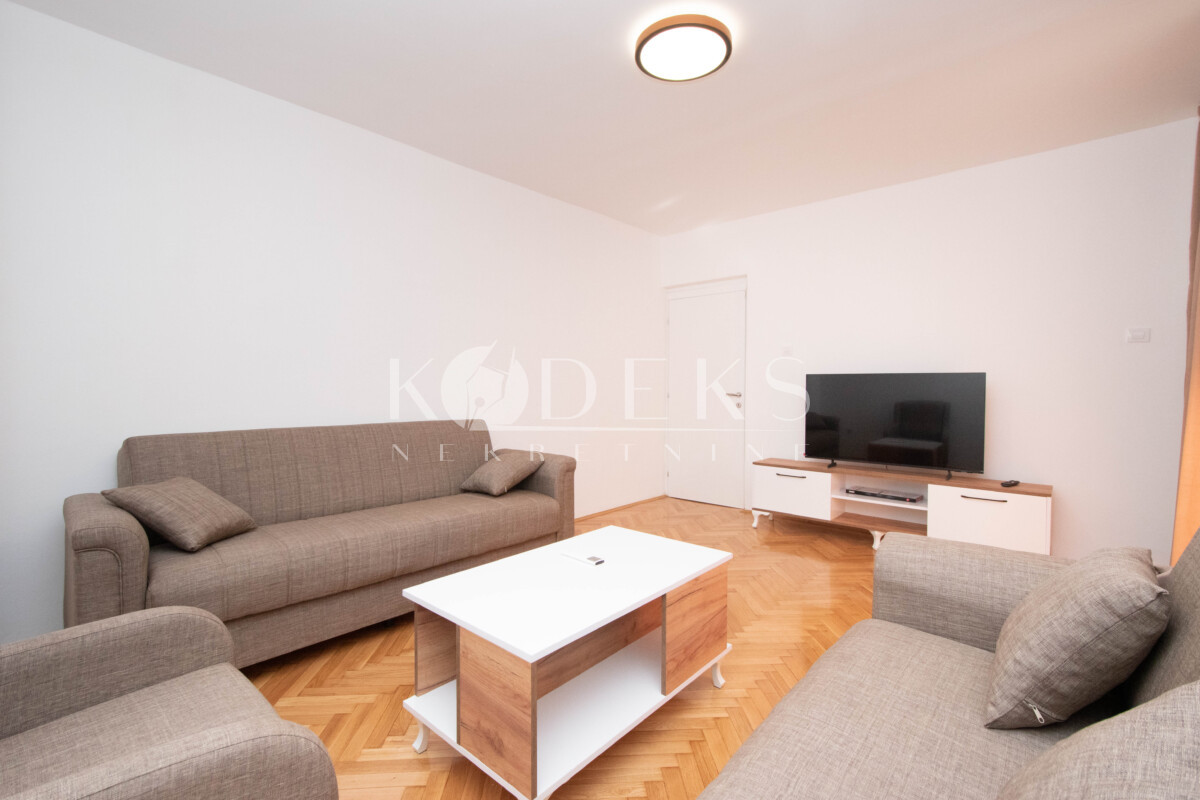 dvosoban stan izdavanje two bedroom apartment for rent podgorica pobrezje tuski put zabjelo-2