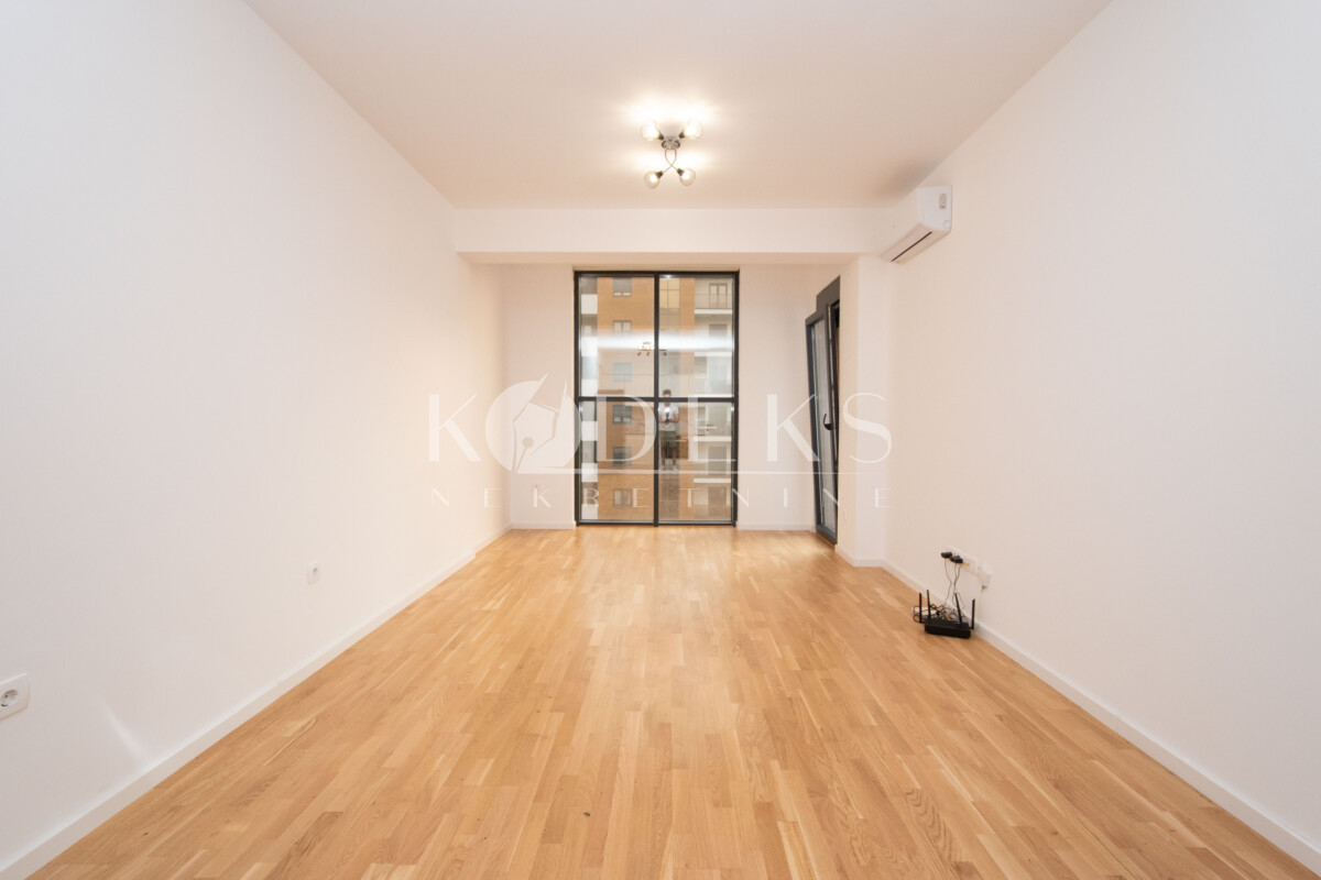 dvosoban stan izdavanje two bedroom apartment for rent podgorica stari aerodrom dadi plaza-1