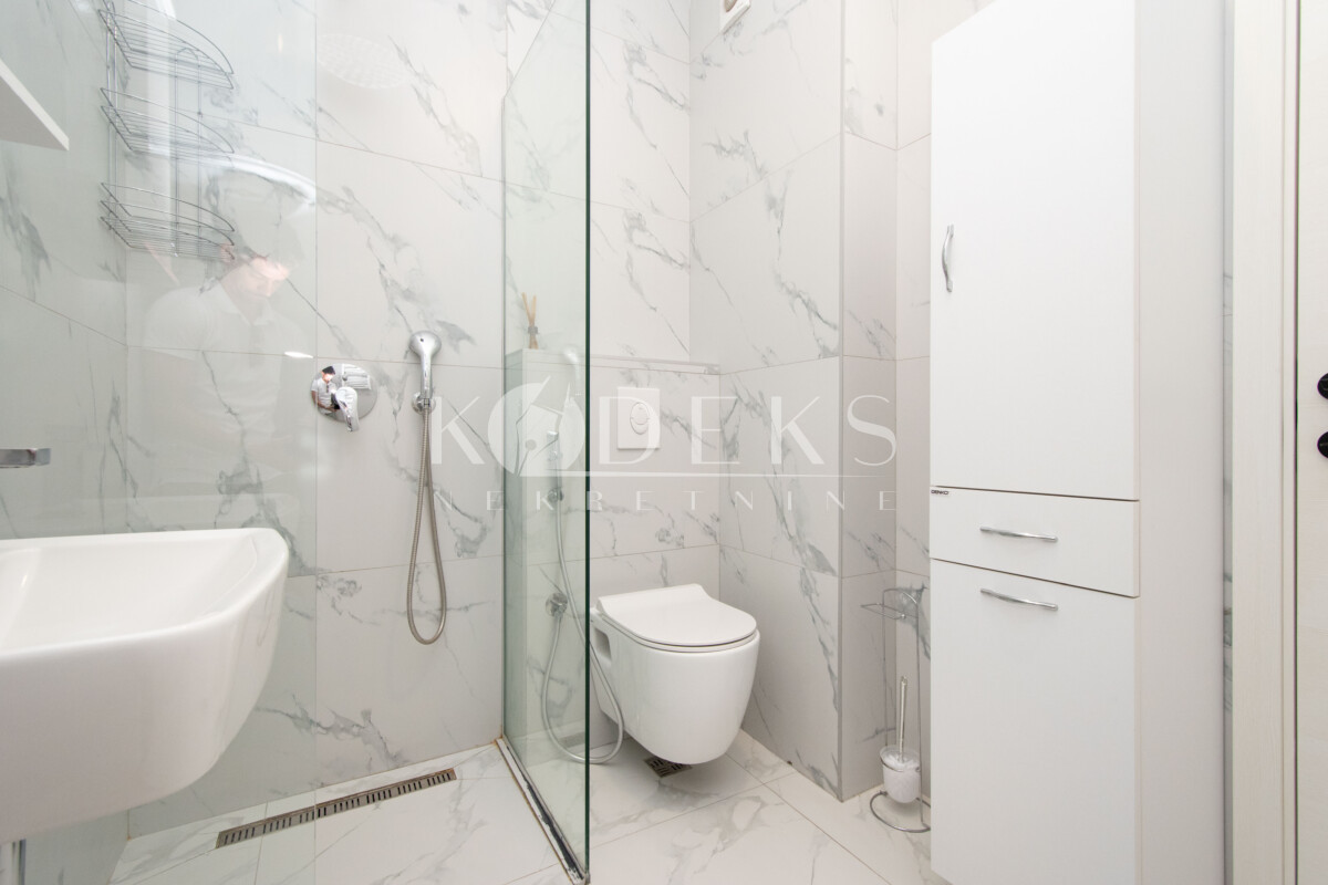 dvosoban stan izdavanje two bedroom apartment for rent podgorica stari aerodrom dadi plaza-7