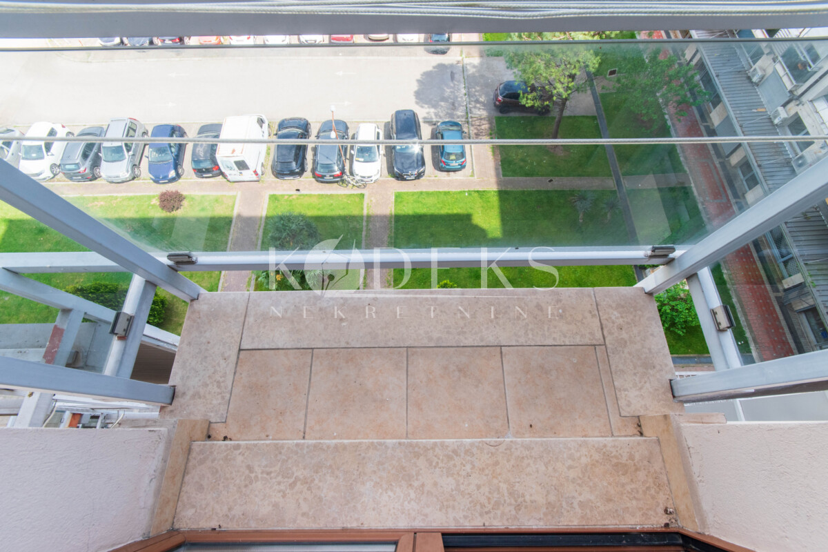 garsonjera izdavanje studio apartment for rent podgorica preko morace krusevac -7