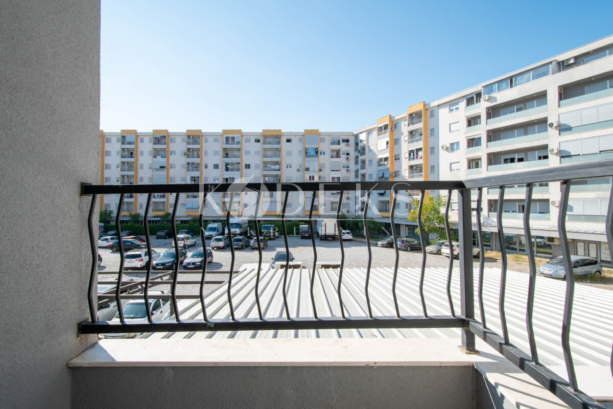 garsonjera izdavanje studio apartment for rent podgorica stari aerodrom-5