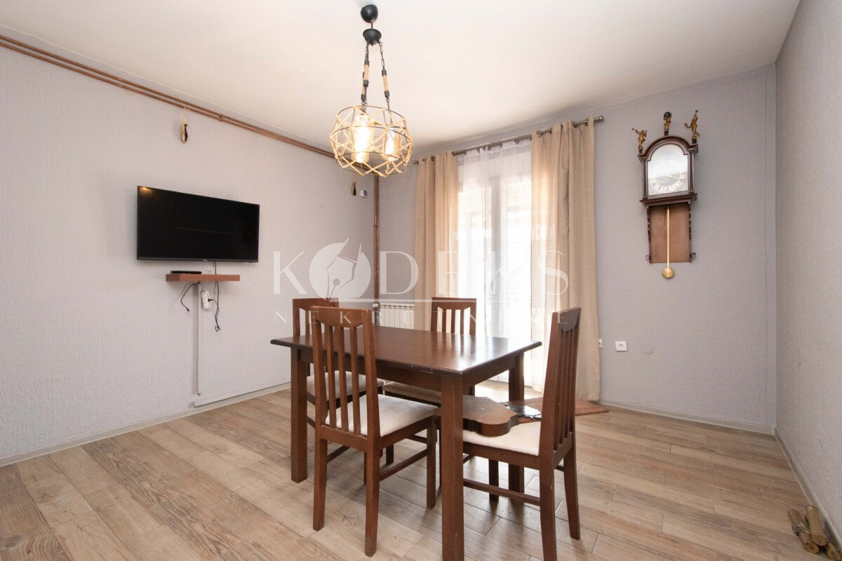 izdavanje kuća zelenika house for rent podgorica zabjelo-1