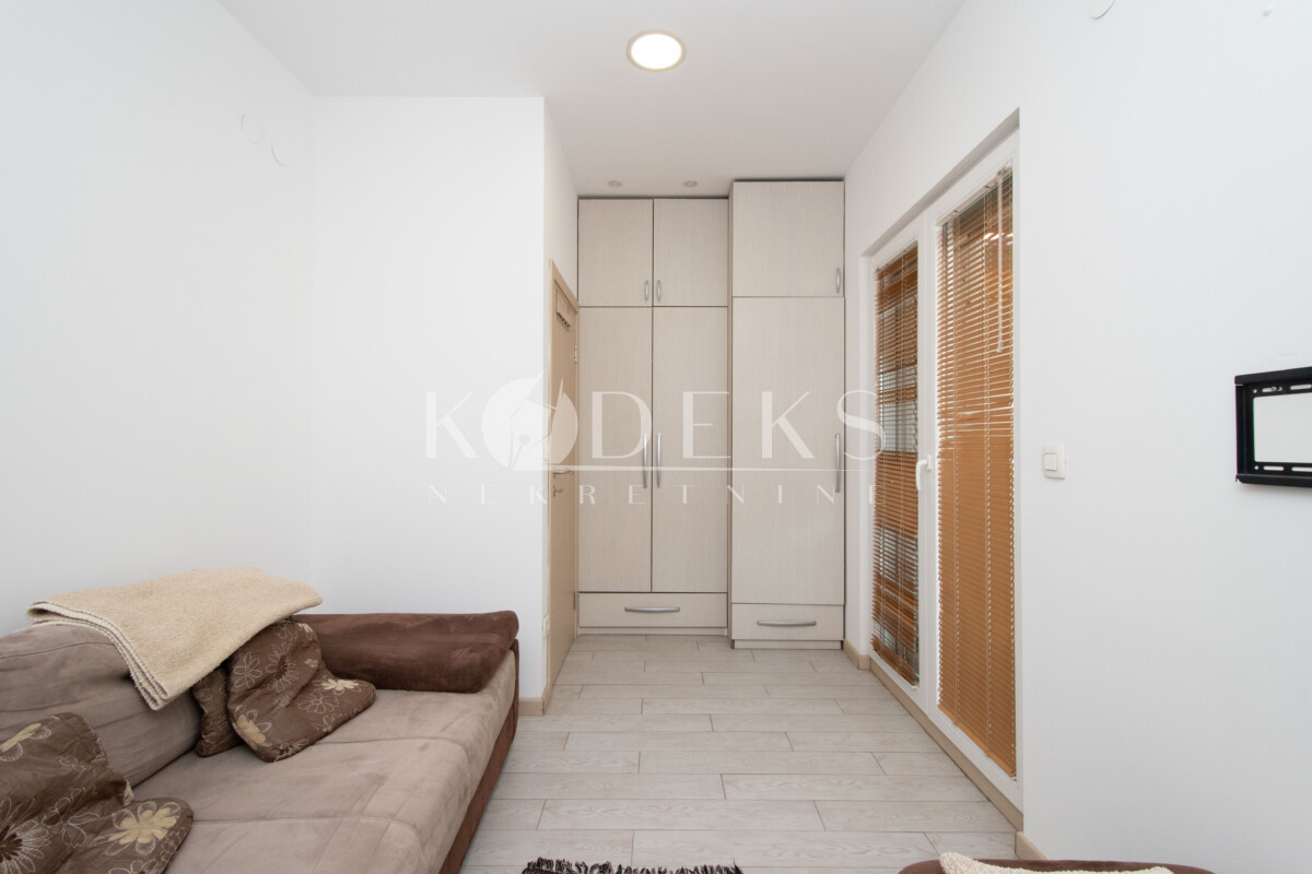 izdavanje kuća zelenika house for rent podgorica zabjelo-15
