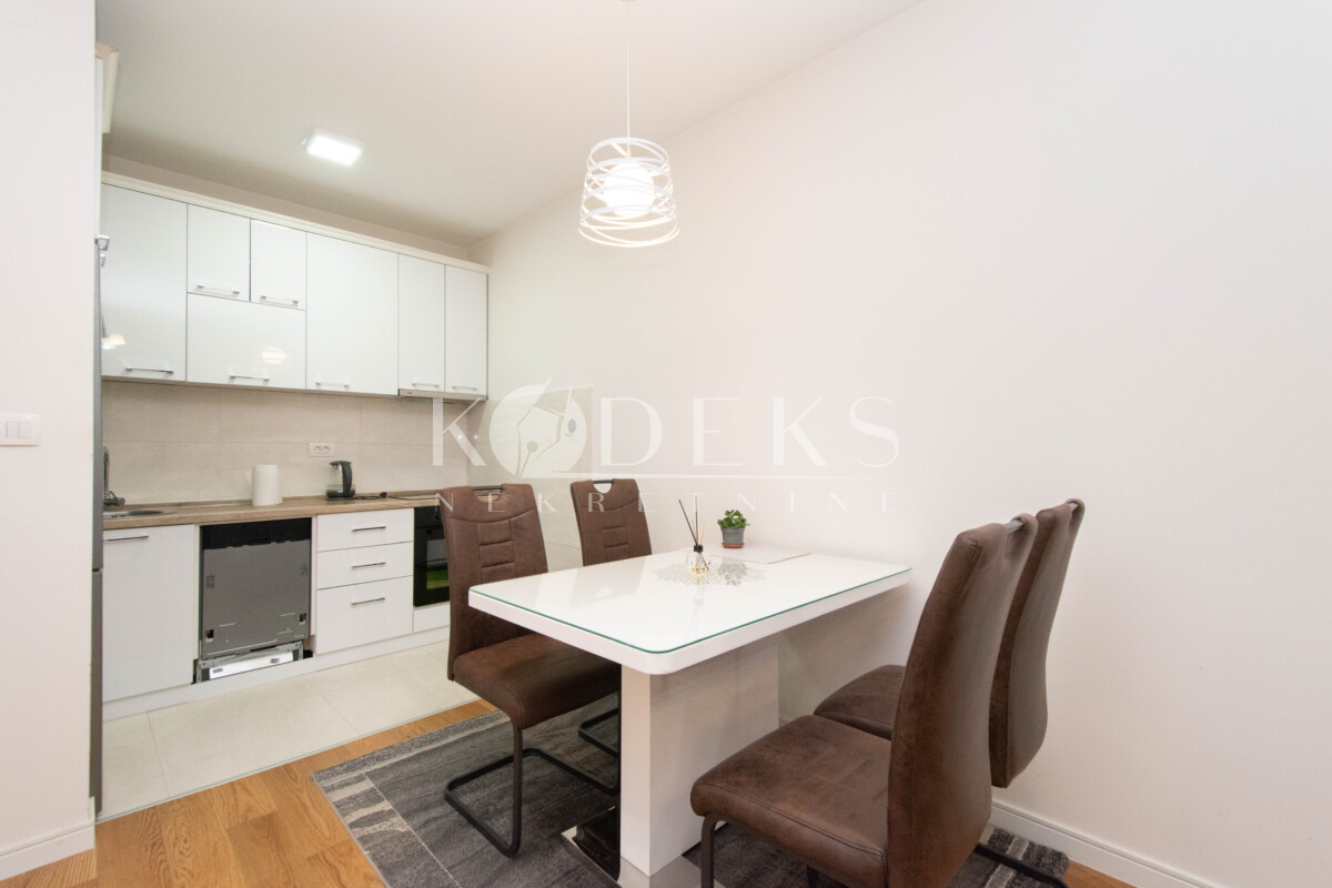 jednosoban stan izdavanje central point big fashion one bedroom apartment for rent podgorica -3