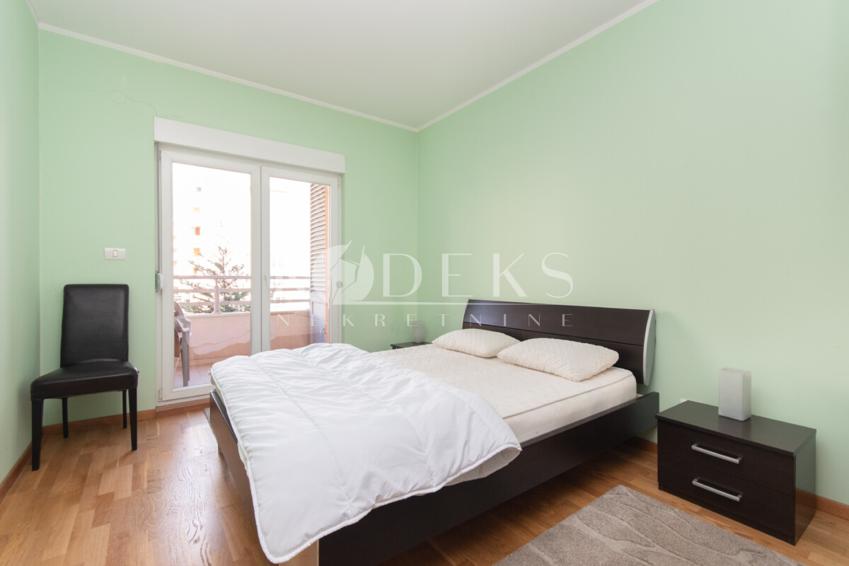 jednosoban stan izdavanje siti kvart one bedroom apartment for rent podgorica big fashion (6)